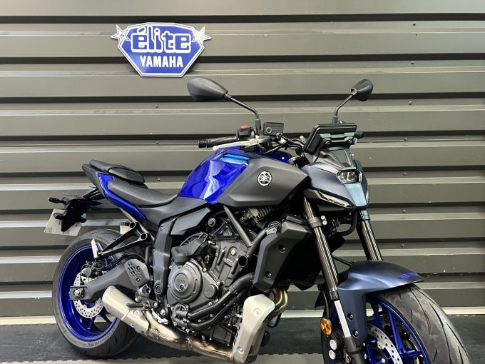 YAMAHA MT-07 Y-AMT 4