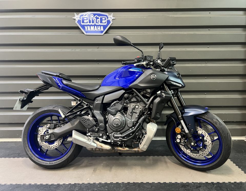 YAMAHA MT-07 Y-AMT 4