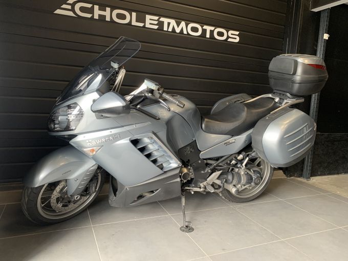 KAWASAKI GTR 1400 4