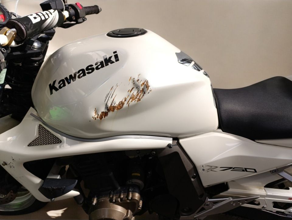 KAWASAKI Z 750 4