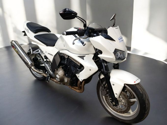 KAWASAKI Z 750 4