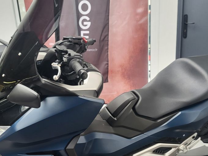 HONDA NSS FORZA 750 4