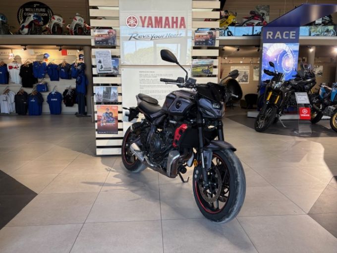 YAMAHA MT-07  A2 KUTVEK 139€/MOIS* GARANTIE 5 ANS 4