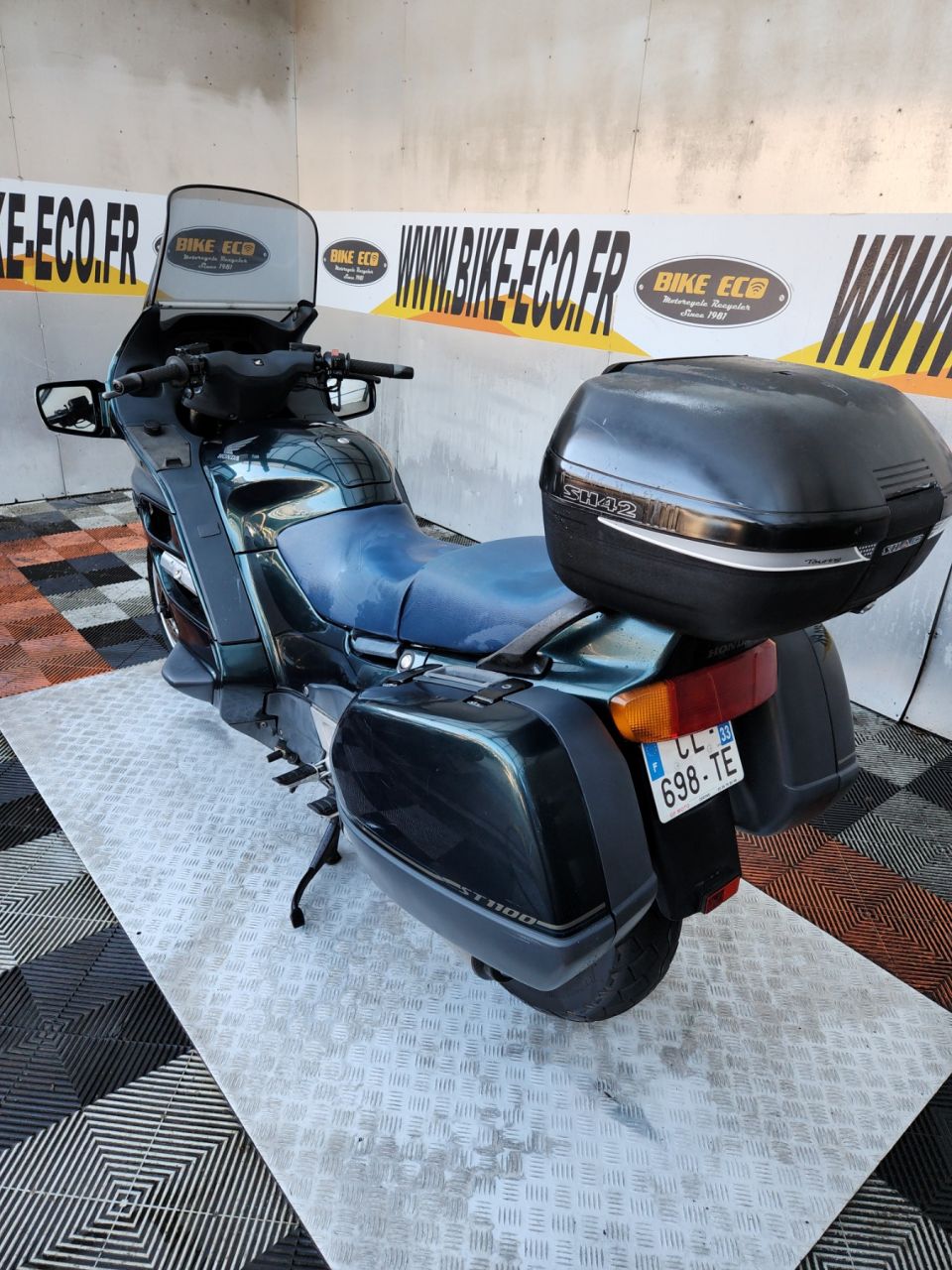 HONDA ST 1100 PAN EUROPEAN 4