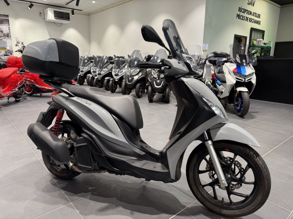 PIAGGIO MEDLEY 125 4
