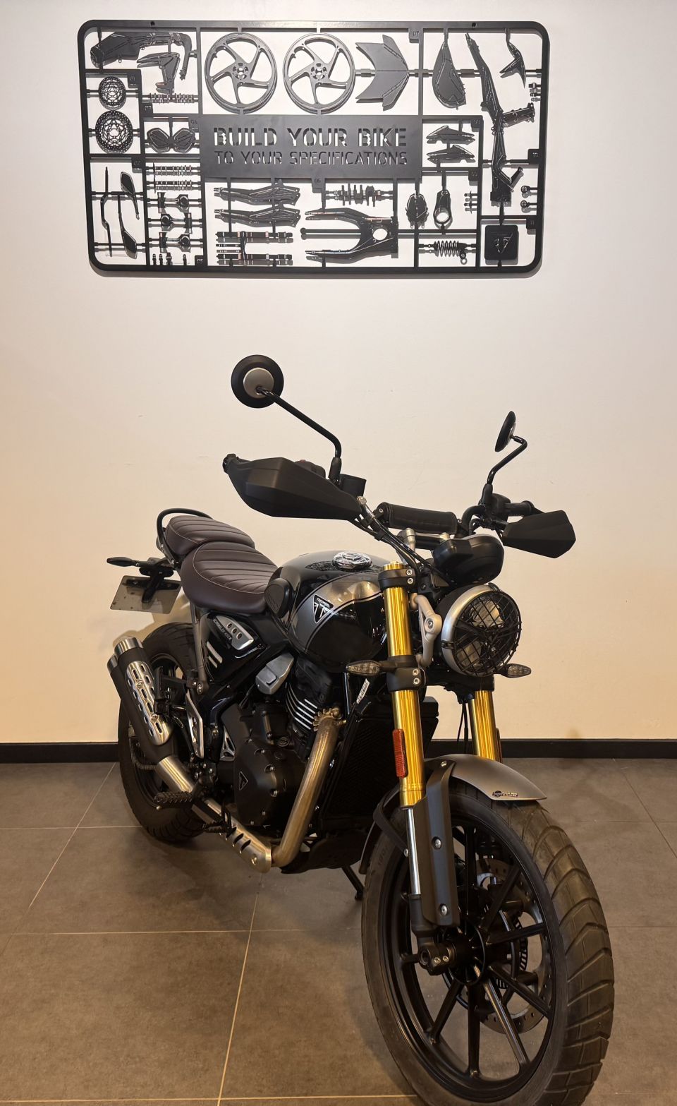 TRIUMPH Scrambler 400 X 4