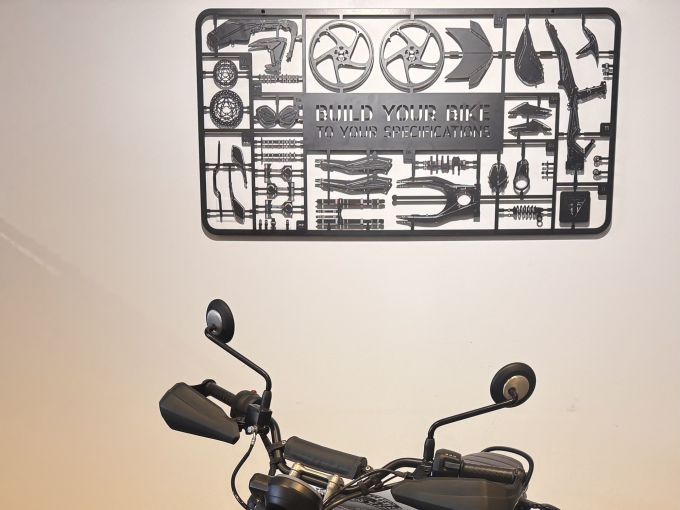 TRIUMPH Scrambler 400 X 4