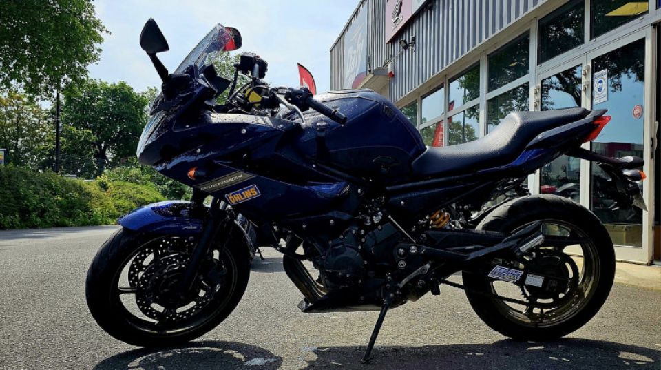 YAMAHA XJ6 600 4
