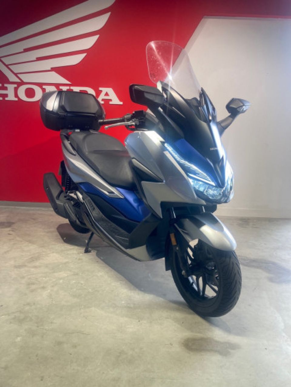 HONDA FORZA 125 ABS 4
