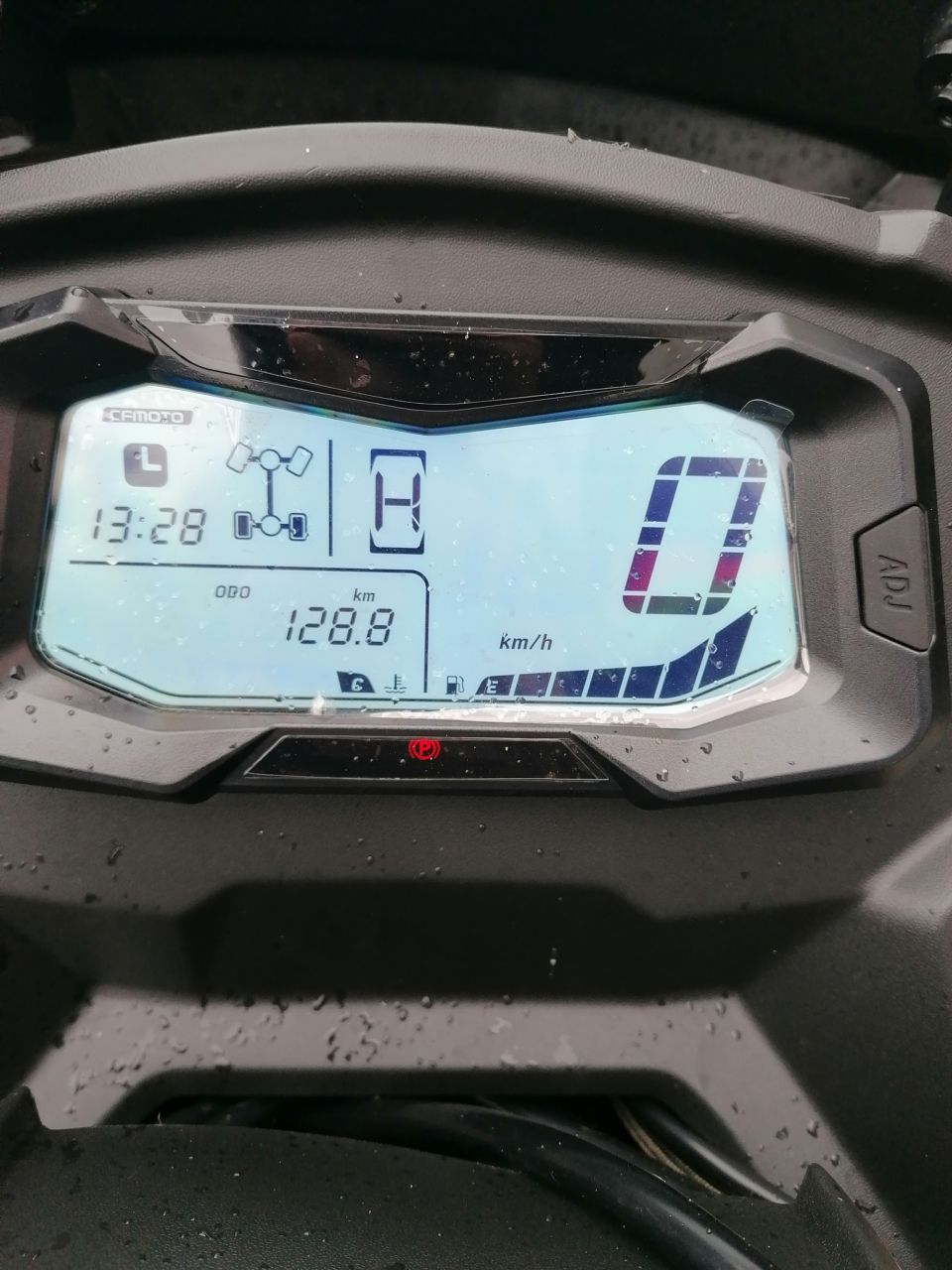 CF MOTO CFORCE 1000 OVERLAND 4