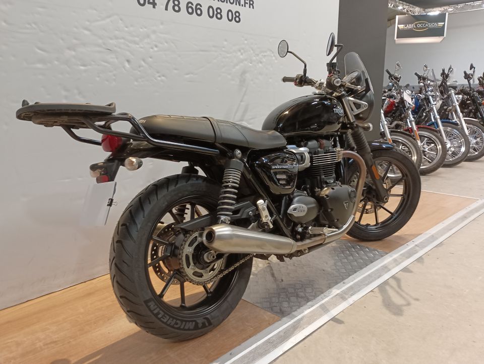 TRIUMPH 900 SPEED TWIN 4