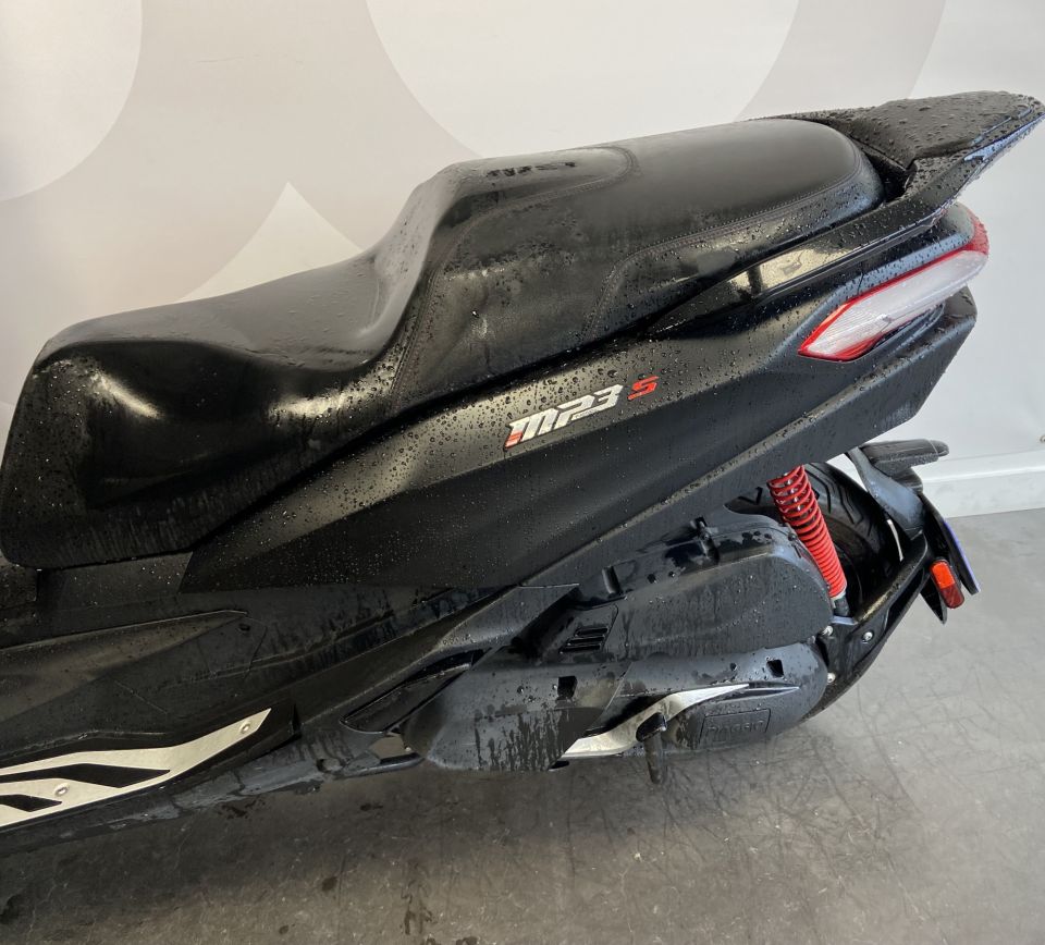 PIAGGIO MP3 400 HPE SPORT ABS ASR 4