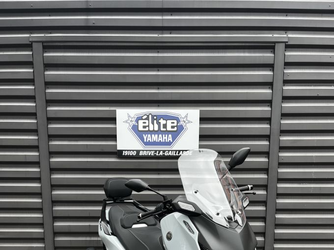 YAMAHA XMAX 300 TECH MAX + 4