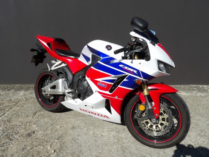 HONDA CBR 600 RR 4