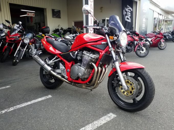 SUZUKI BANDIT 600 4