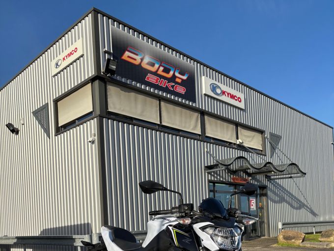 KAWASAKI Z650 - Z650 4