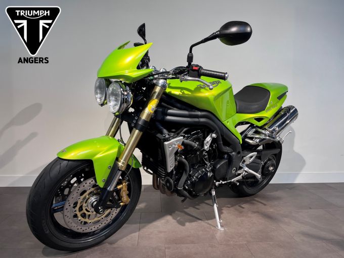 TRIUMPH SPEED TRIPLE 1050 4
