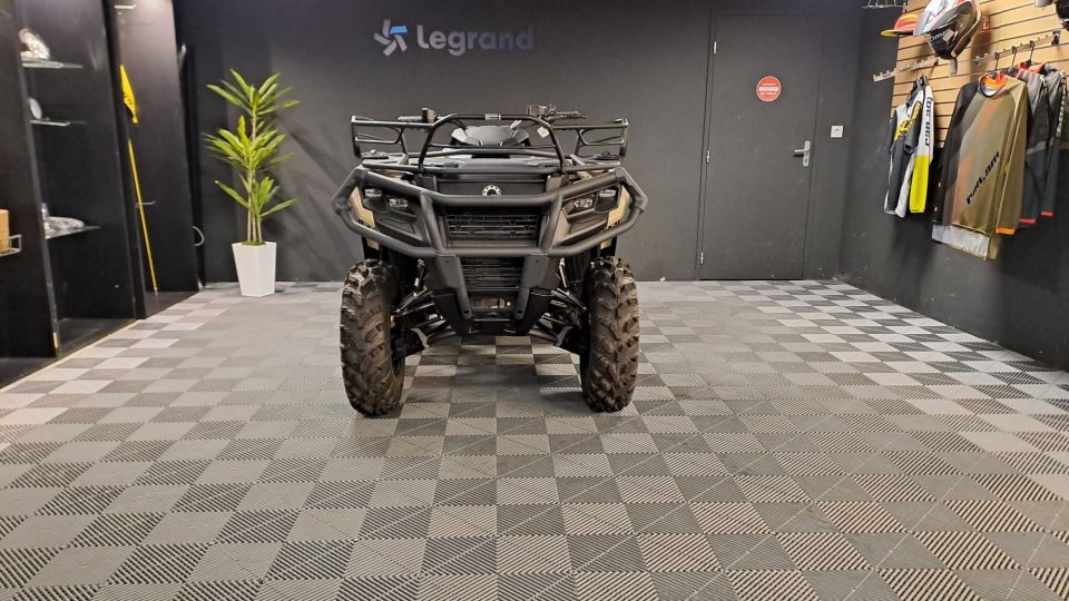 CAN-AM OUTLANDER 500 4