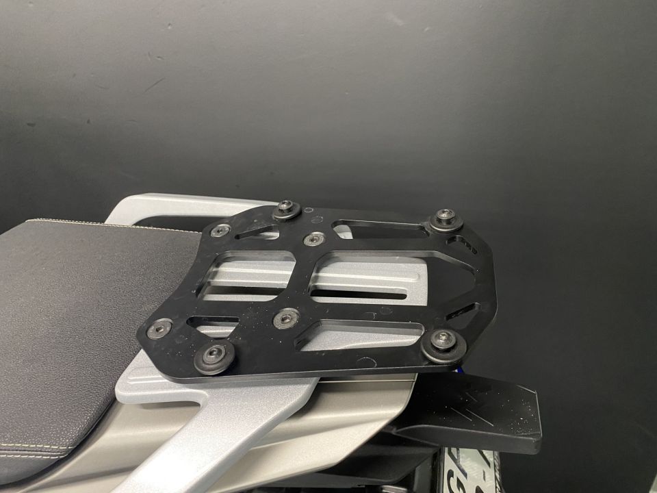 MOTO MORINI X CAPE 6.48 4