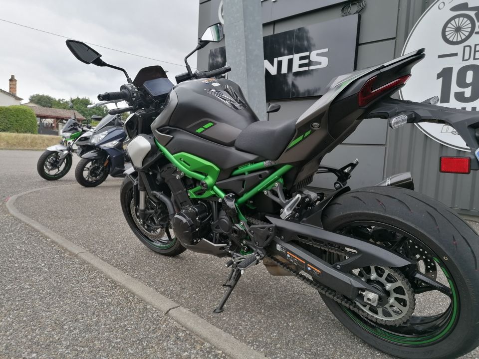 KAWASAKI Z 900 4