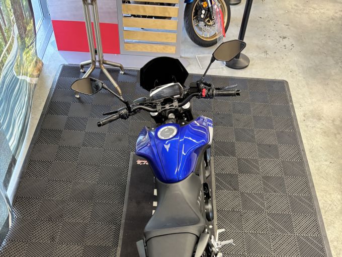 YAMAHA MT-125 ABS 4