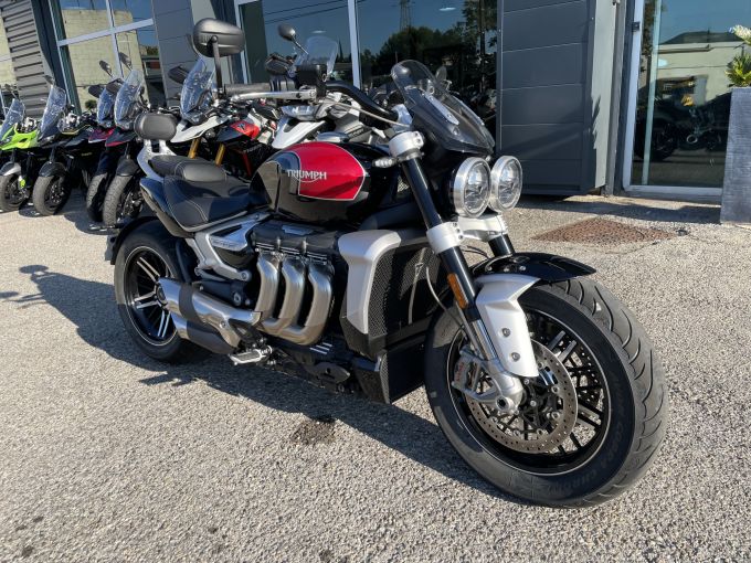 TRIUMPH ROCKET 3 GT 4