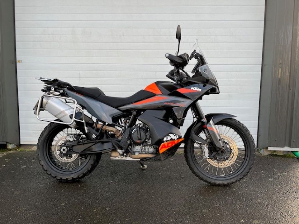 KTM 890 ADVENTURE 4