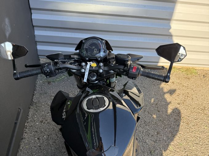 KAWASAKI Z400 4