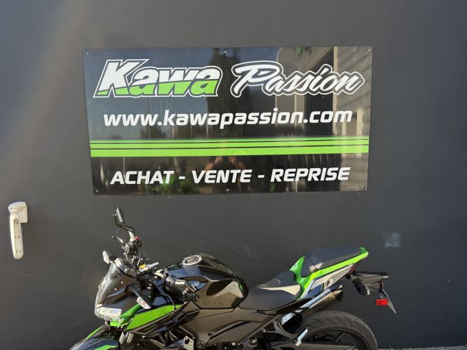 KAWASAKI Z400 4