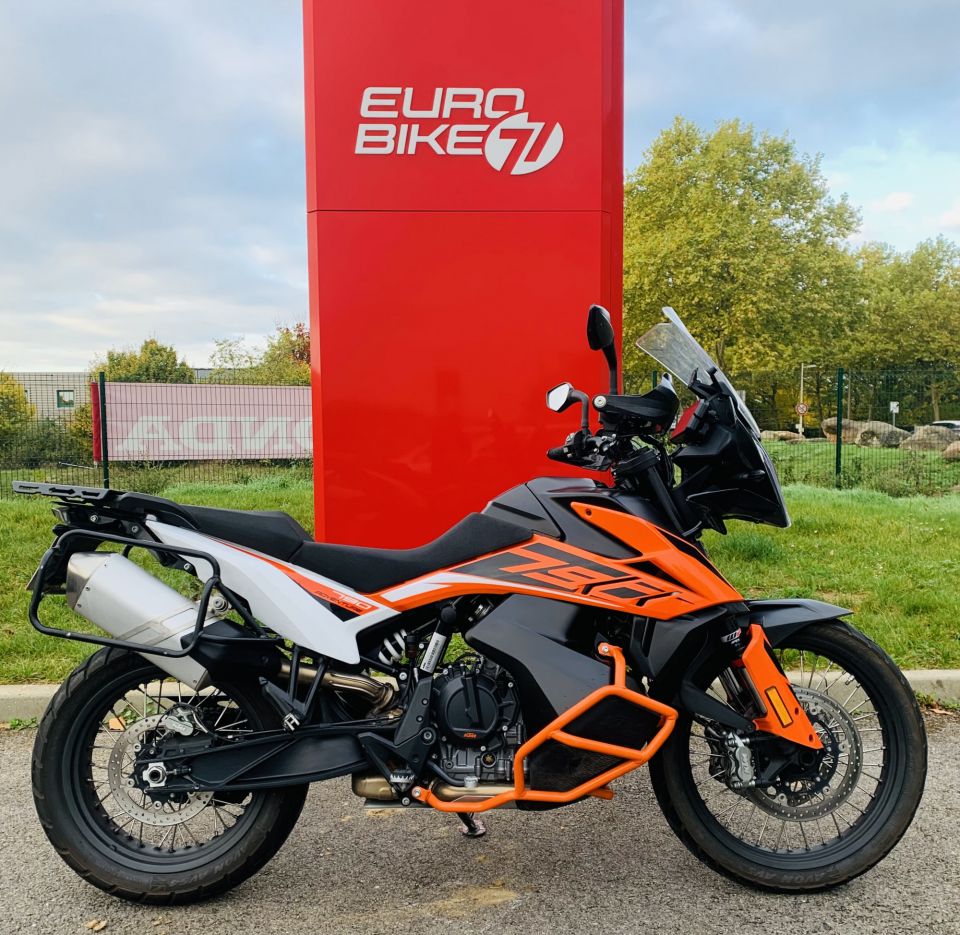 KTM 790 ADVENTURE 4