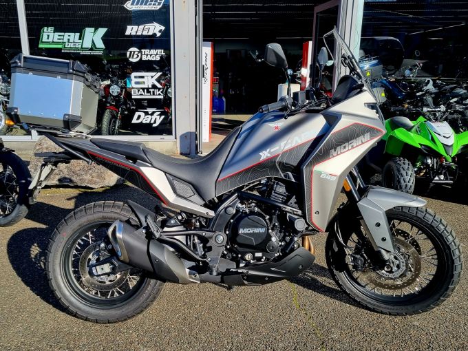 MOTO MORINI X-cape 650 4