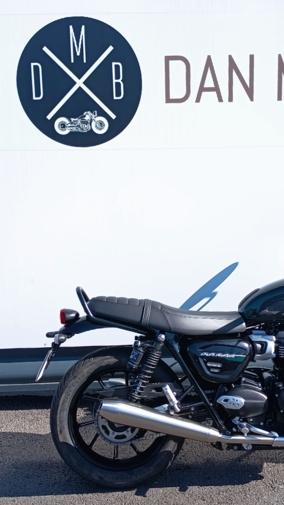 TRIUMPH SPEED TWIN 900 4