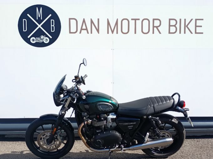 TRIUMPH SPEED TWIN 900 4
