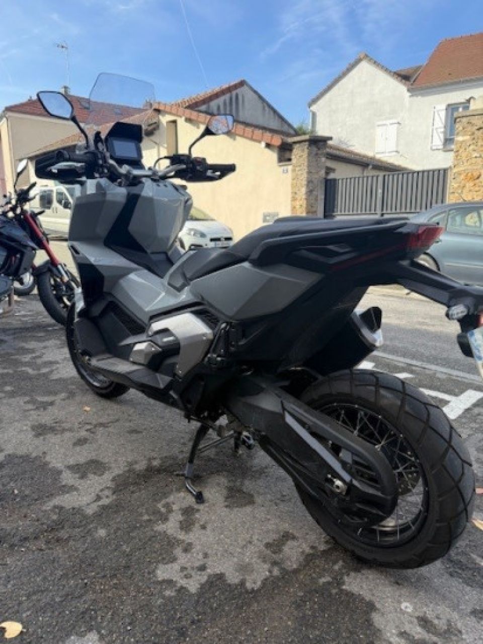 HONDA X-ADV 750 4