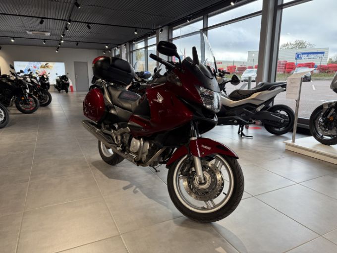 HONDA DEAUVILLE ABS 700 4