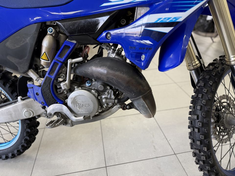 YAMAHA YZ 125 4