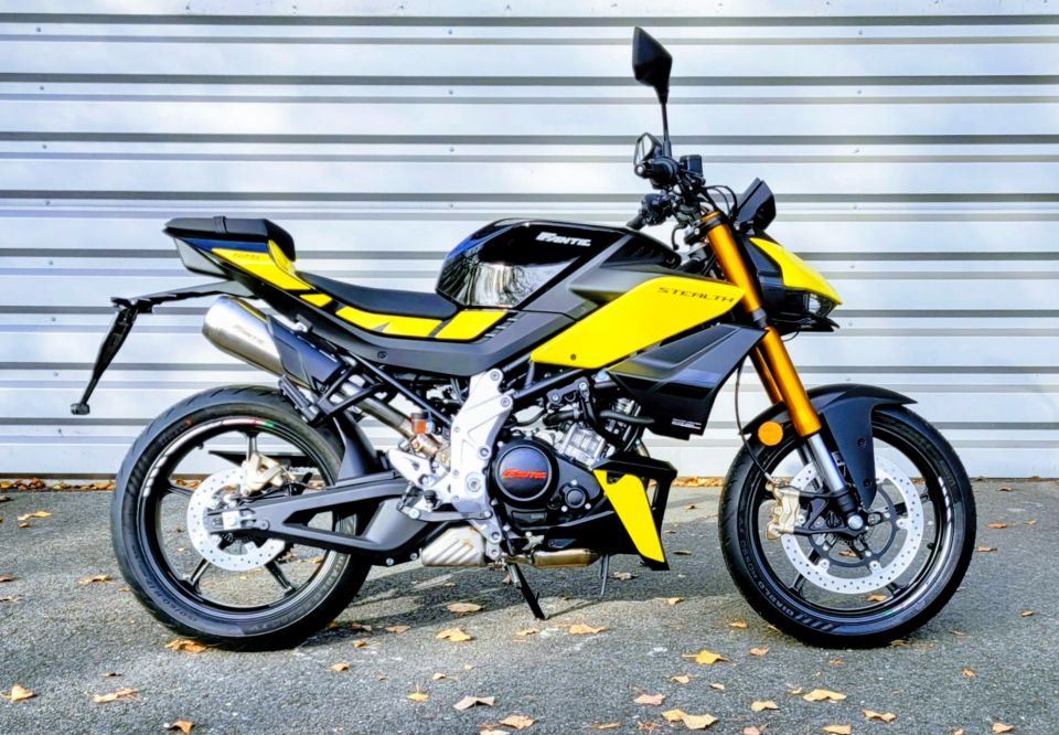 FANTIC STEALTH 125 4