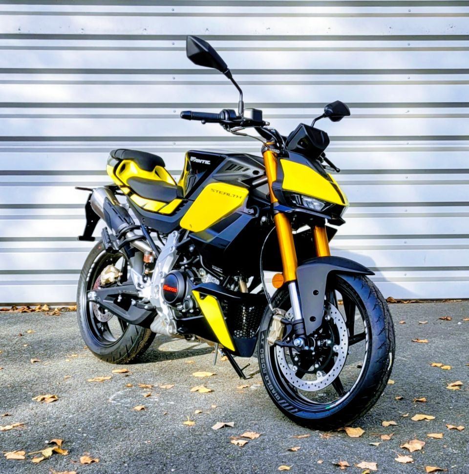 FANTIC STEALTH 125 4