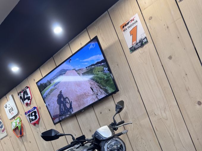 HONDA CB650R Neo Sports Café 4