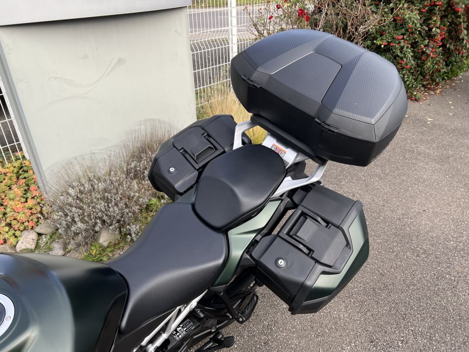 SUZUKI GSX-S 1000 GX 4