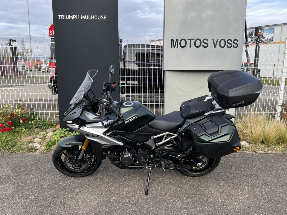 SUZUKI GSX-S 1000 GX 4