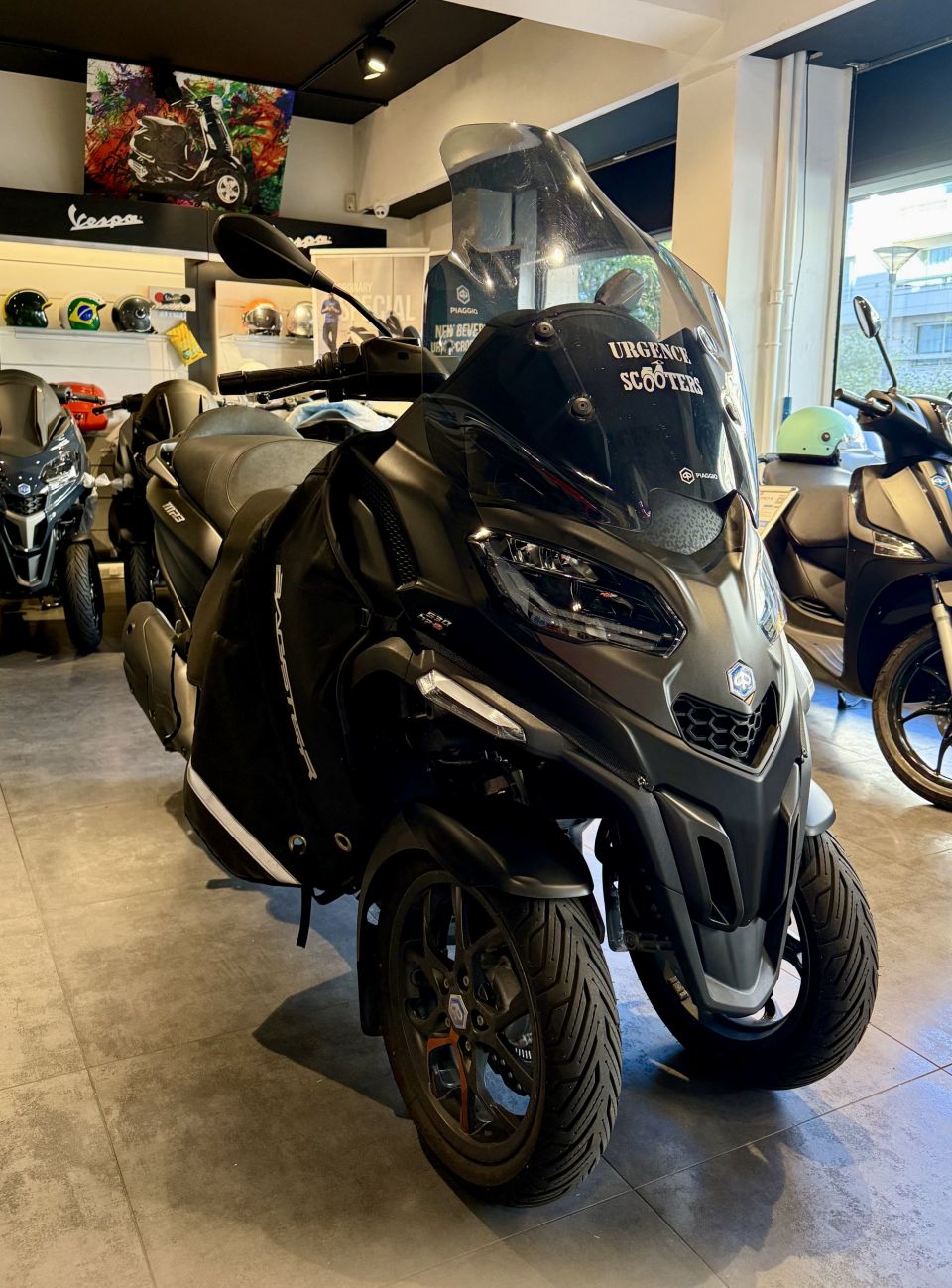 PIAGGIO MP3 530 HPE EXCLUSIVE 4