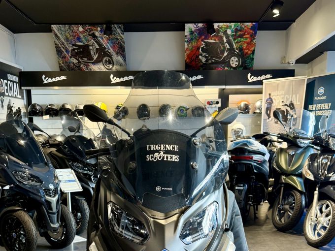 PIAGGIO MP3 530 HPE EXCLUSIVE 4