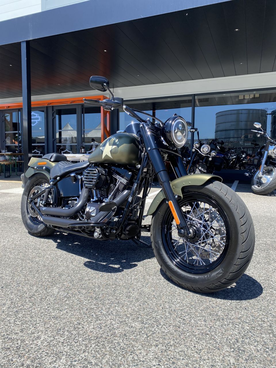 HARLEY-DAVIDSON SOFTAIL SLIM 1800 S 4