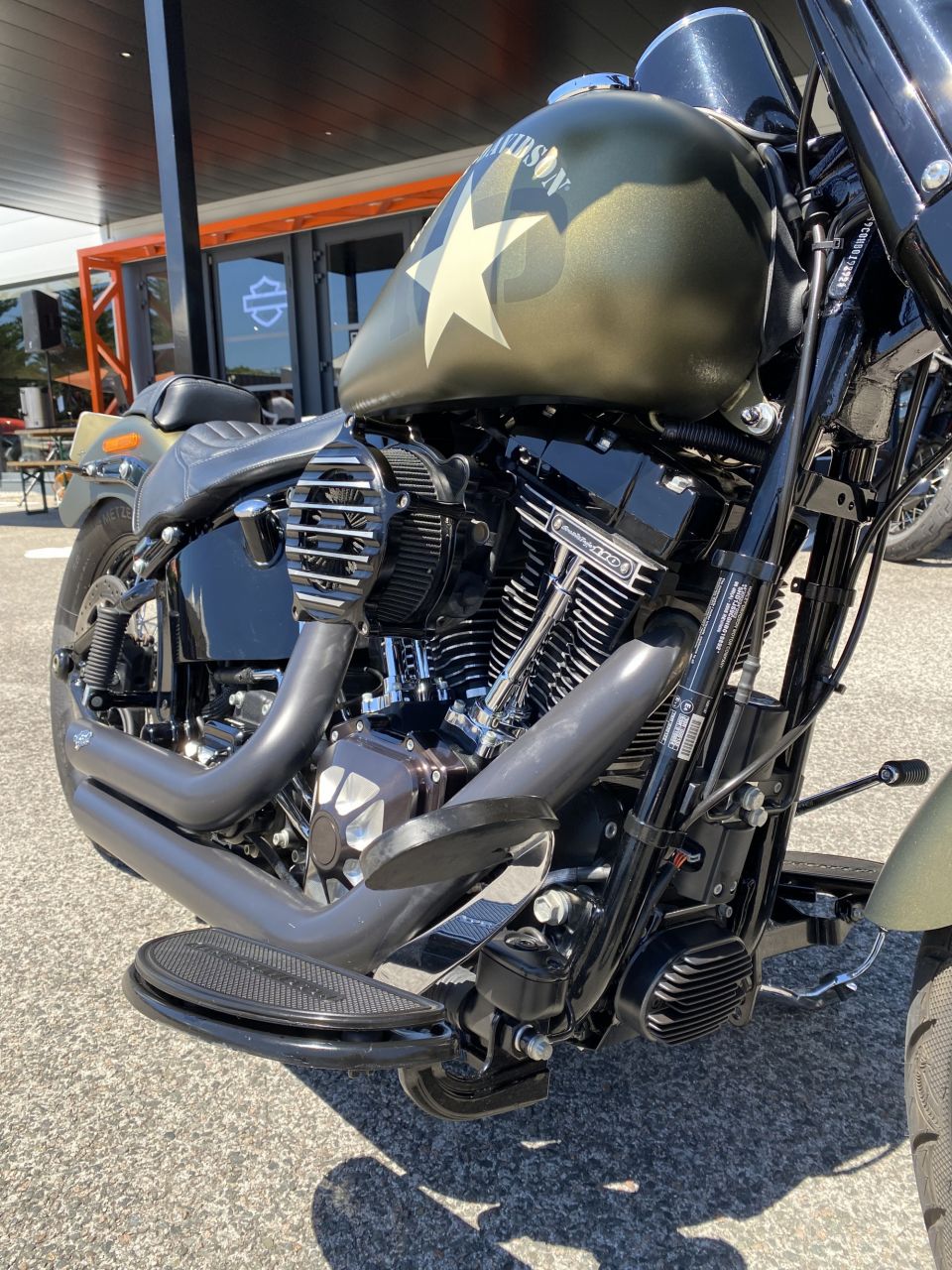 HARLEY-DAVIDSON SOFTAIL SLIM 1800 S 4