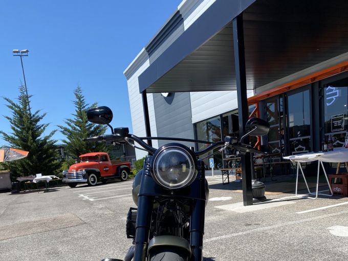 HARLEY-DAVIDSON SOFTAIL SLIM 1800 S 4