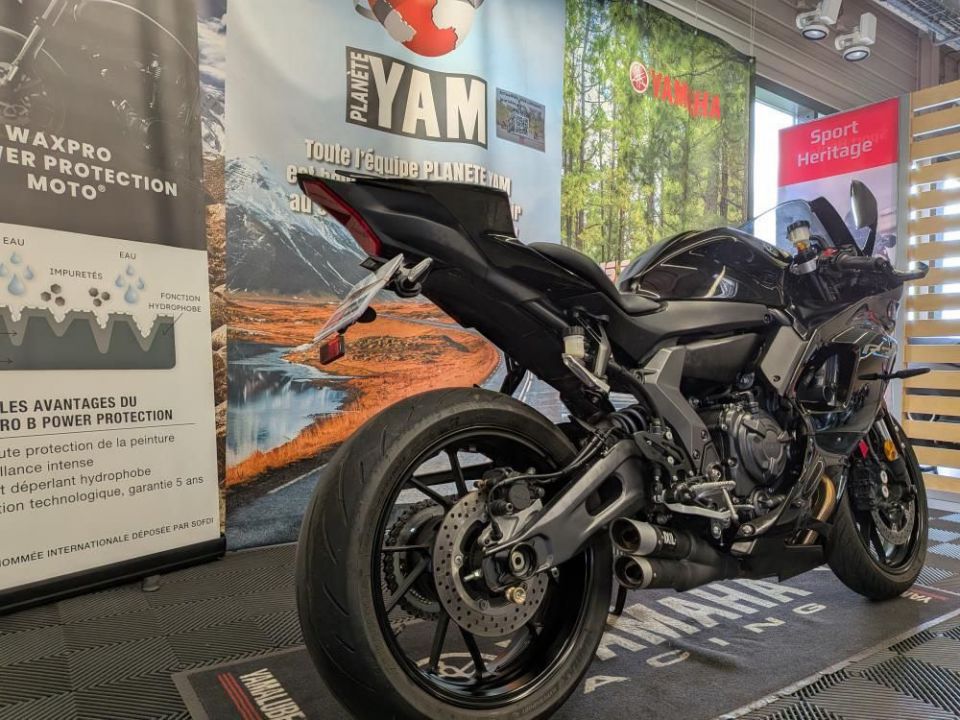 YAMAHA R7 35KW 4