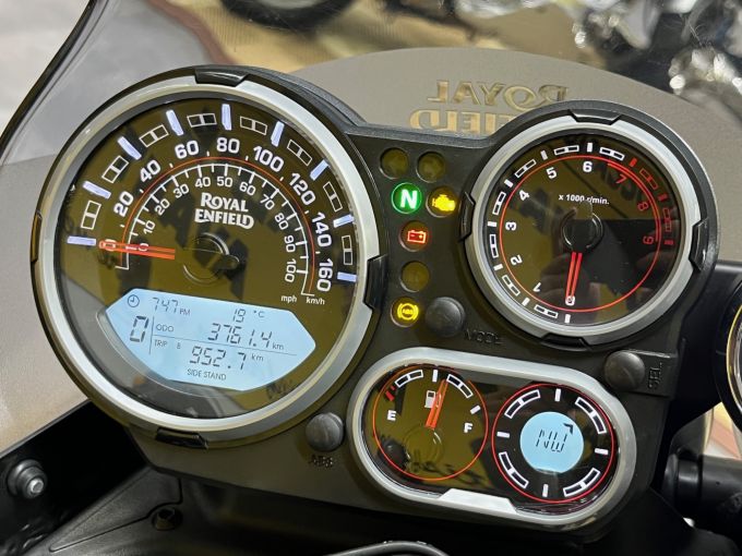 ROYAL ENFIELD 410 HIMALAYAN 4