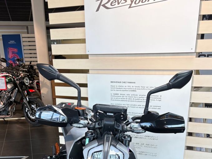 KTM 125 DUKE ABS 4