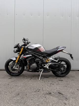 TRIUMPH SPEED TRIPLE 1200 RS - 2025